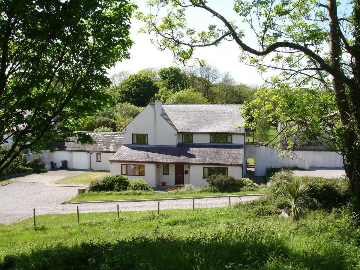 Tyddyn Crwn Country-House Apartments Beaumaris Dış mekan fotoğraf